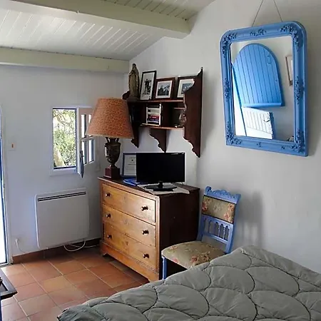 Le Buzet Bleu 3*