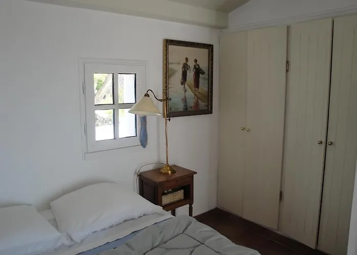 Alojamento de Acomodação e Pequeno-almoço Le Buzet Bleu